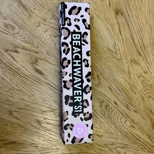 Beachwaver S1 curling iron